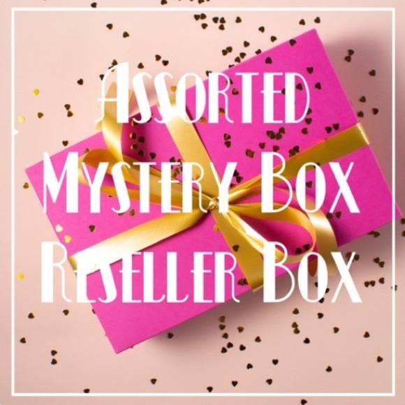 10 Name Brand Item Reseller Mystery Box!